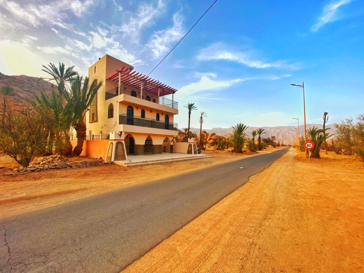 Dar Izem Hotel Tafraout Bagian luar foto